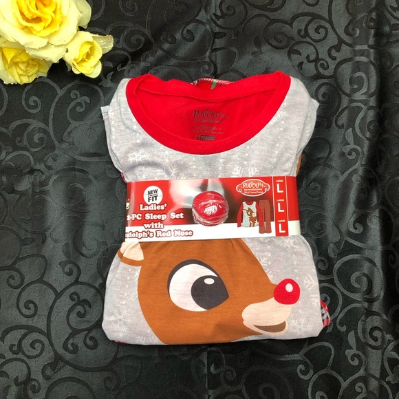 Reindeer Pajama Set - Picture 3 of 7